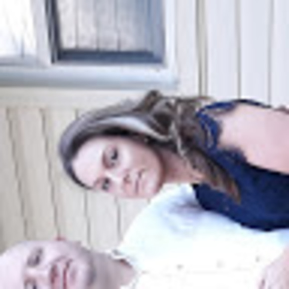 Meet your Posher, Andrea - Picture 1 of 1